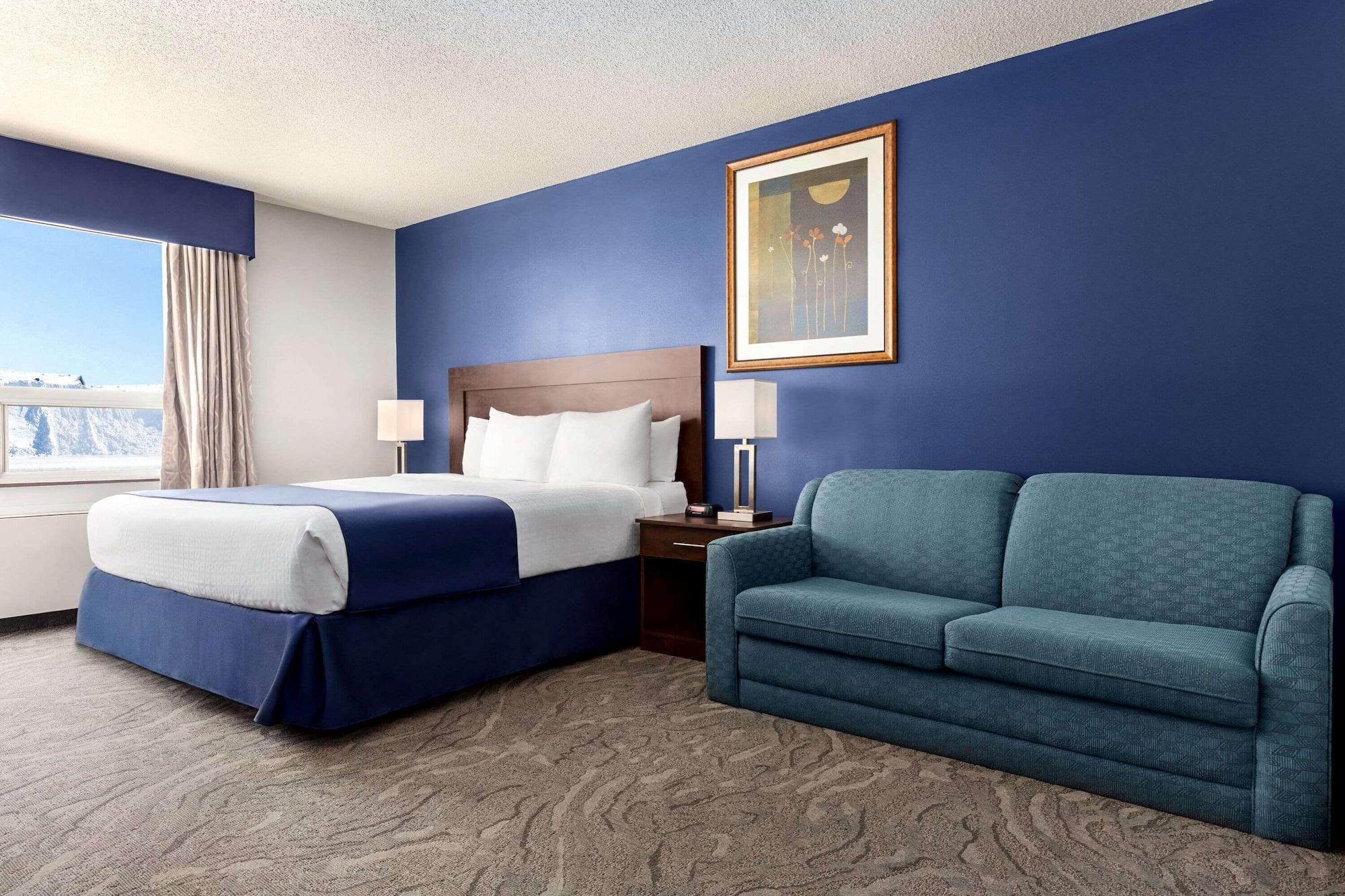 Travelodge By Wyndham Timmins Exteriör bild
