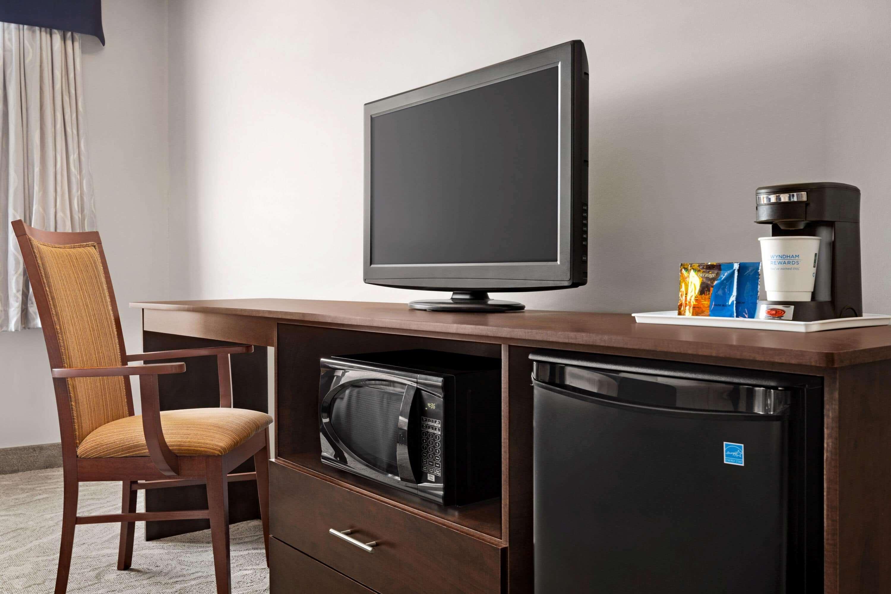 Travelodge By Wyndham Timmins Exteriör bild