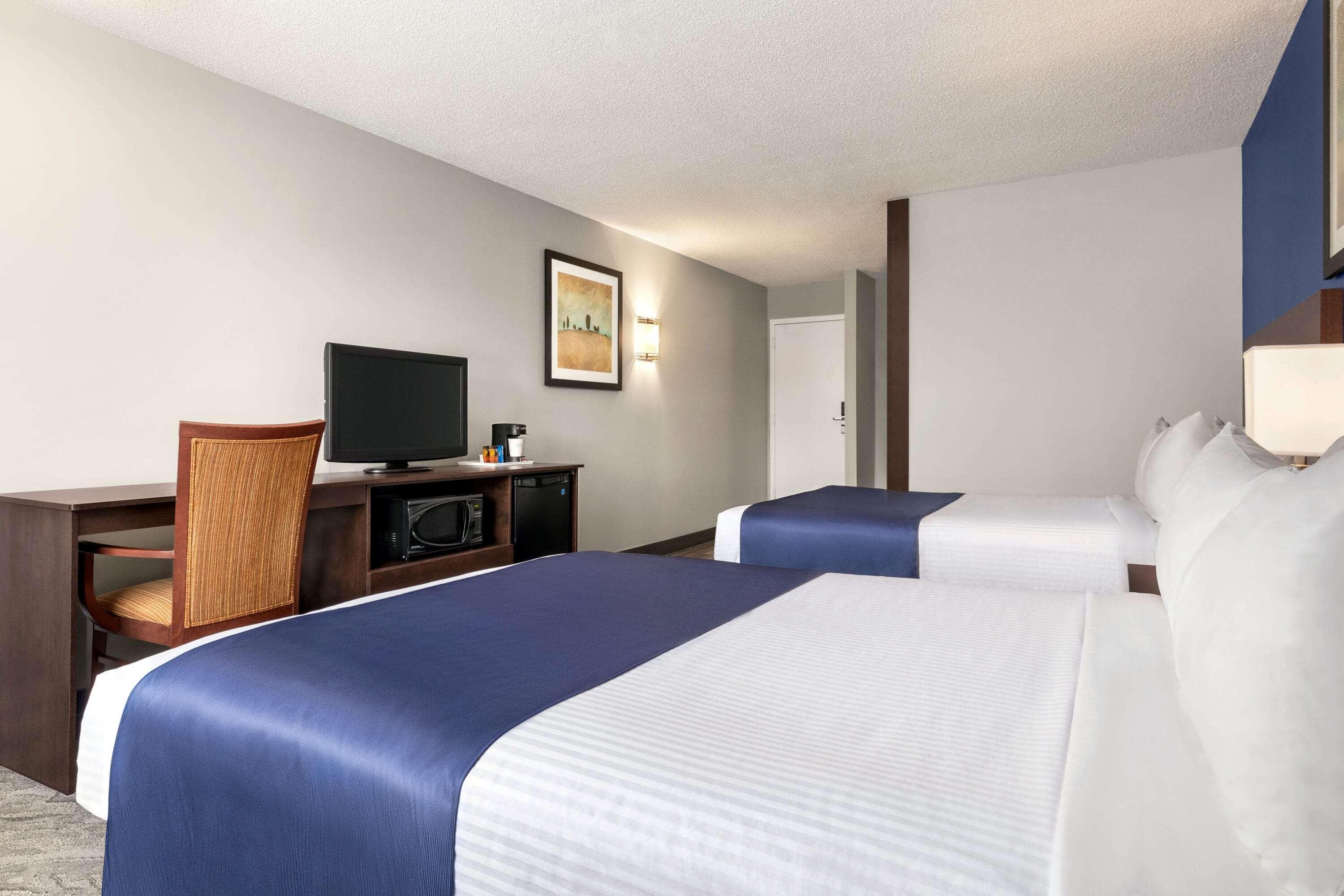 Travelodge By Wyndham Timmins Exteriör bild