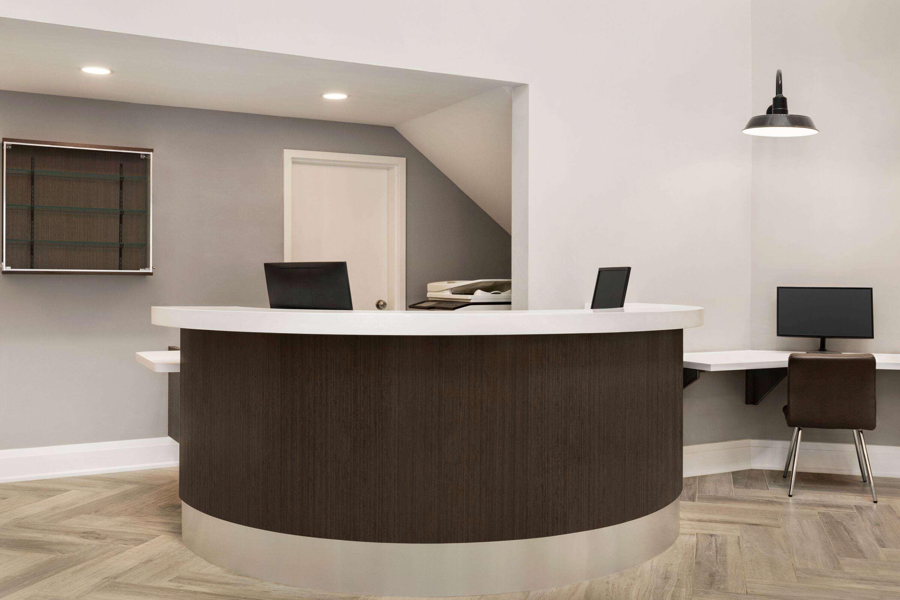 Travelodge By Wyndham Timmins Exteriör bild
